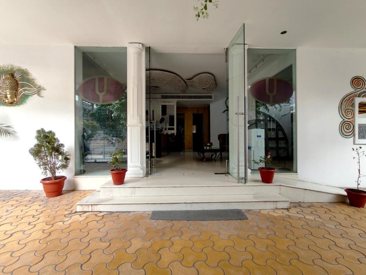 The Sky Imperial Hotel Yahvi Vadodara Eksteriør billede