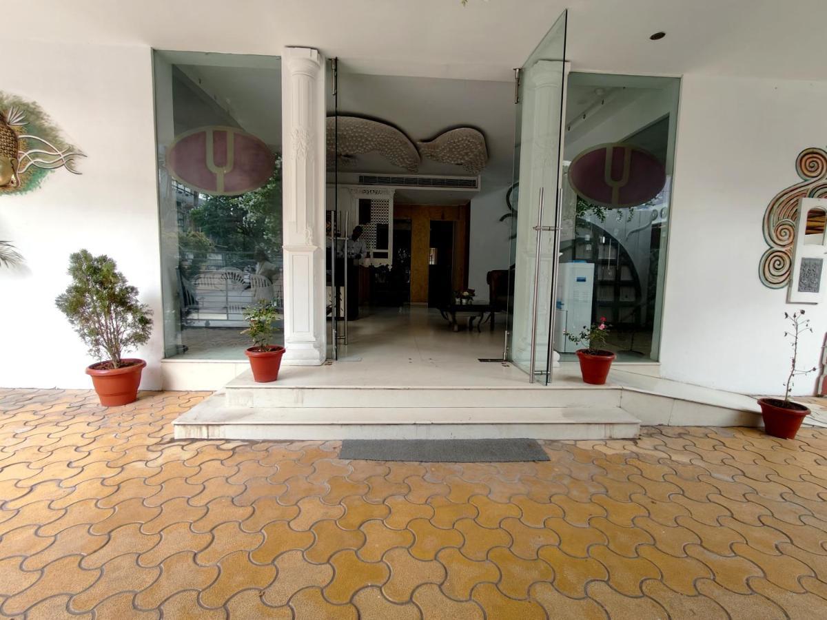 The Sky Imperial Hotel Yahvi Vadodara Eksteriør billede